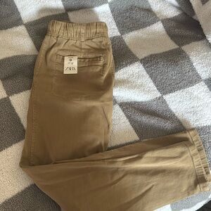 Never worn Zara Khaki Skinny Pants